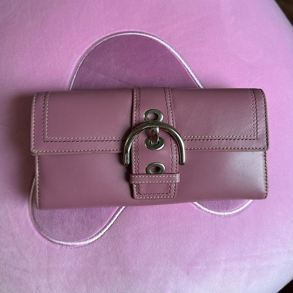 SOLD - Coach Elegant Mauve Leather Women's Wallet